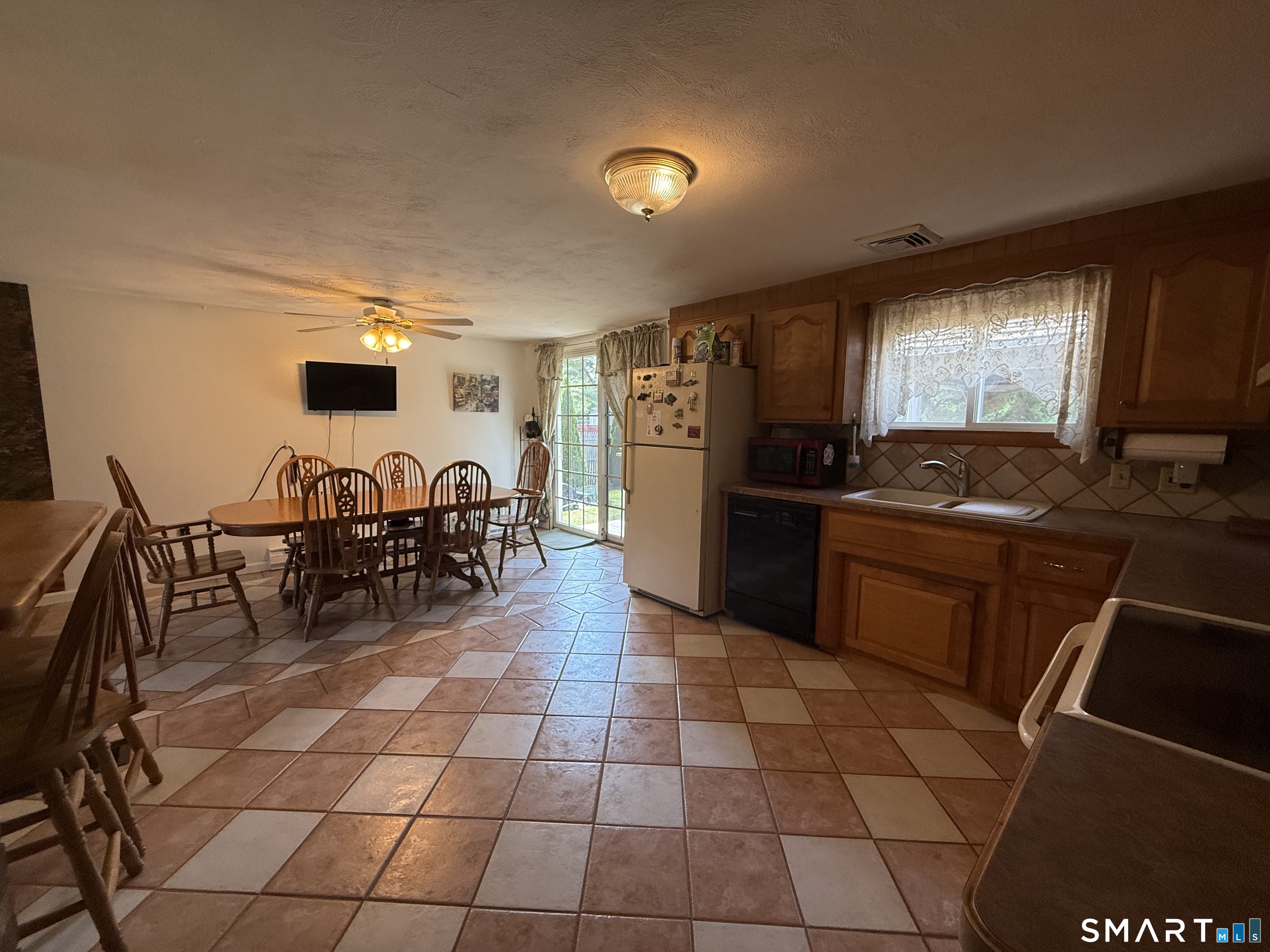22 Porter Plain Road Thompson, CT 06277 - Photo 16 of 40