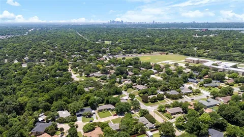 $1,900 | 1804 Mariposa Drive, Dallas, TX 75228