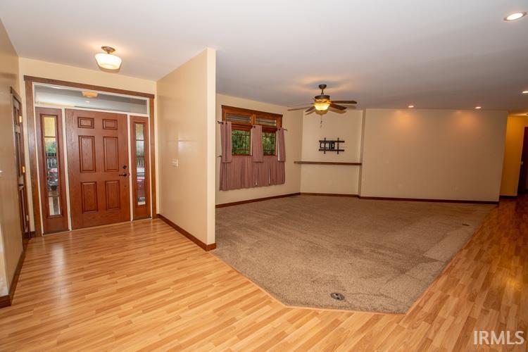 56874 Crumstown Road South Bend, IN 46619 - Photo 2 of 32