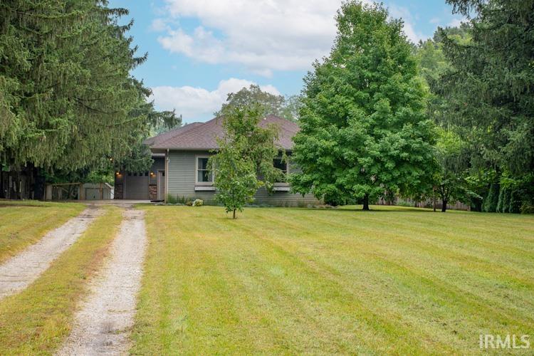 56874 Crumstown Road South Bend, IN 46619 - Photo 27 of 32