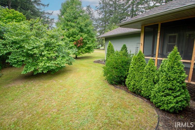 56874 Crumstown Road South Bend, IN 46619 - Photo 28 of 32