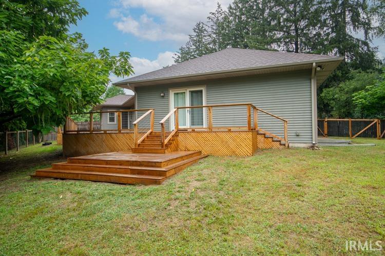 56874 Crumstown Road South Bend, IN 46619 - Photo 29 of 32