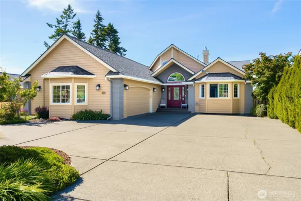 $1,299,500 | 4211 Glasgow Way, Anacortes, WA 98221
