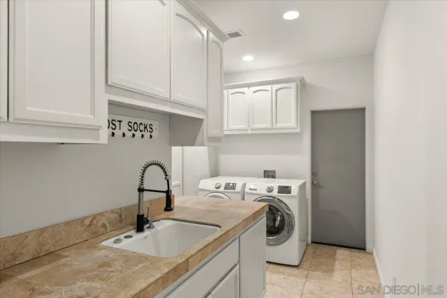 $1,500,000 | 2342 Carioca Place, Vista, CA 92084