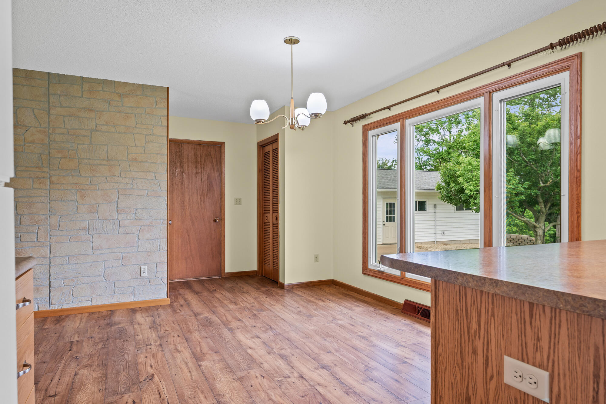 W24686 Park Road Trempealeau, WI 54661 - Photo 12 of 44 13__dsc3855