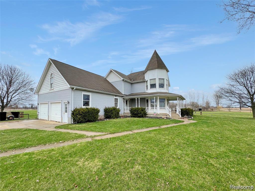 9361 East Bennington Road Durand, MI 48429 - Photo 3 of 51 883fb35a3b30908a2d9a766a1bee88768beb950b.jpg