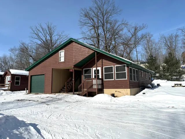 $200,000 | 1075 237th Avenue, Luck, WI 54853