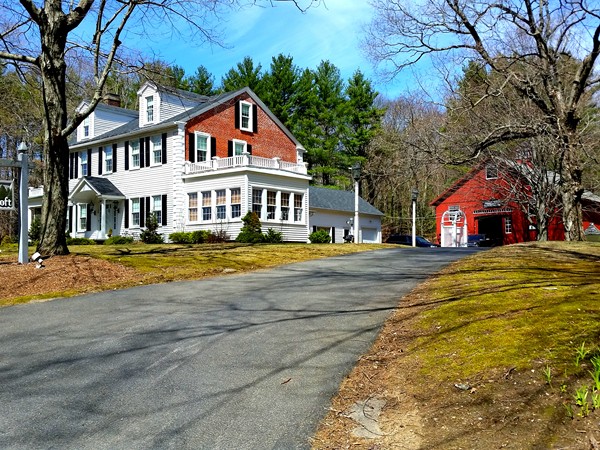 30 West Thompson Road Thompson, CT 06255 - Photo 1 of 26 Gallery Image 1