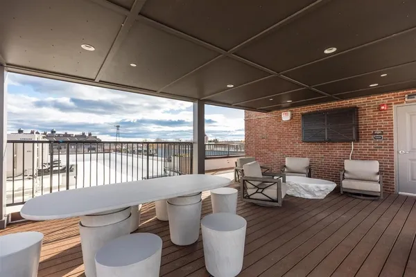 $629,000 | 99 Foundry Place, Unit 306, Portsmouth, NH 03801