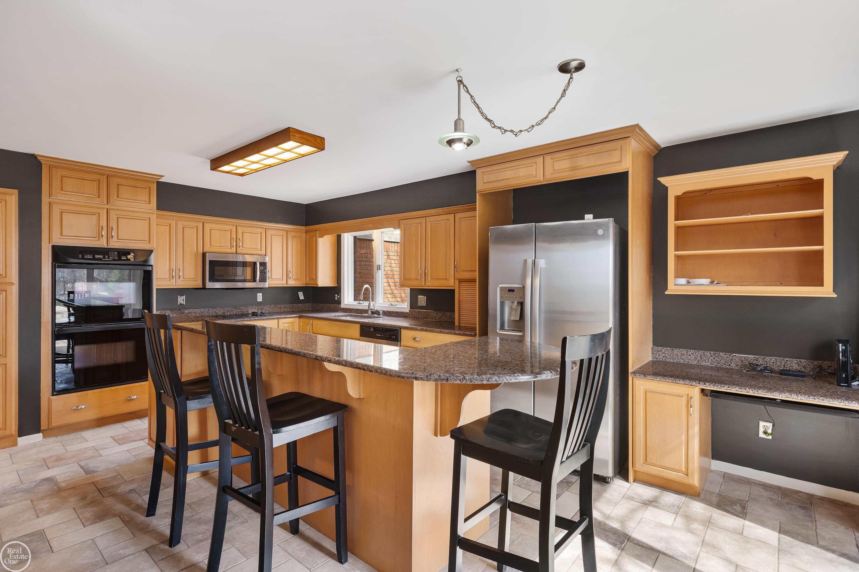24950 24 Mile Road Macomb, MI 48042 - Photo 9 of 42 Kitchen