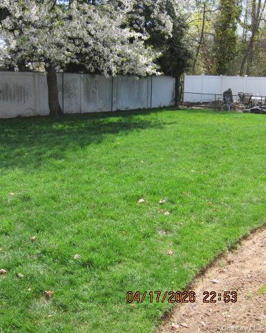 93 Woodview Road West Hempstead, NY 11552 - Photo 4 of 25