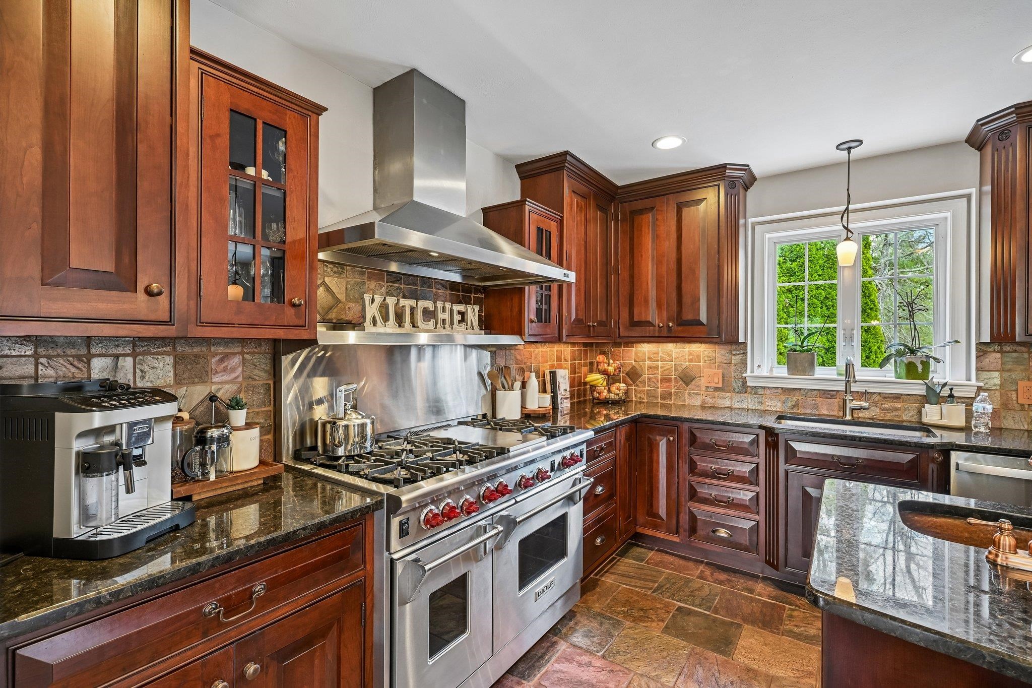 11 Longmeadow Road Windham, NH 03087 - Photo 4 of 60