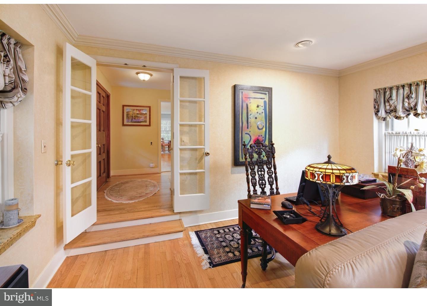 219 Mcclenaghan Mill Road Wynnewood, PA 19096 - Photo 4 of 25