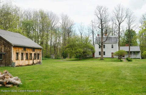 $2,775,000 | 1193 Albany Post Road, Gardiner, NY 12525