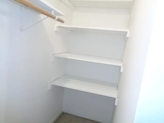 a close up view of washer