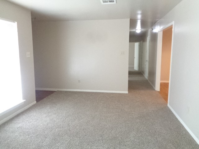 5502 Deep Forest Drive Houston, TX 77092 - Photo 5 of 28