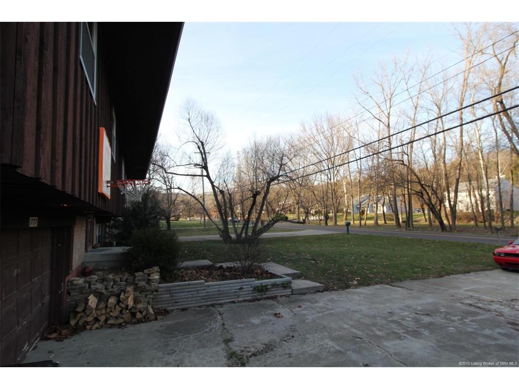 777 Captain Frank Road New Albany, IN 47150 - Photo 3 of 19 Gallery Image 3