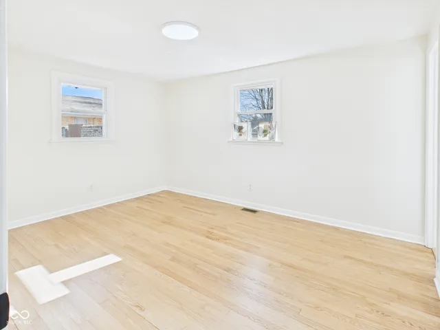 $260,000 | 5 Estate Street, Anderson, IN 46013