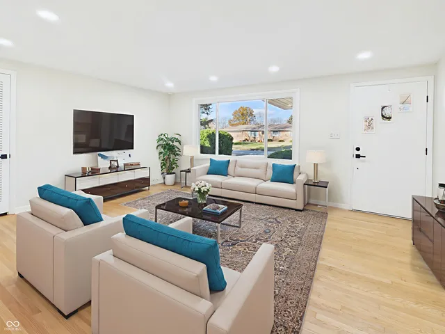 $260,000 | 5 Estate Street, Anderson, IN 46013