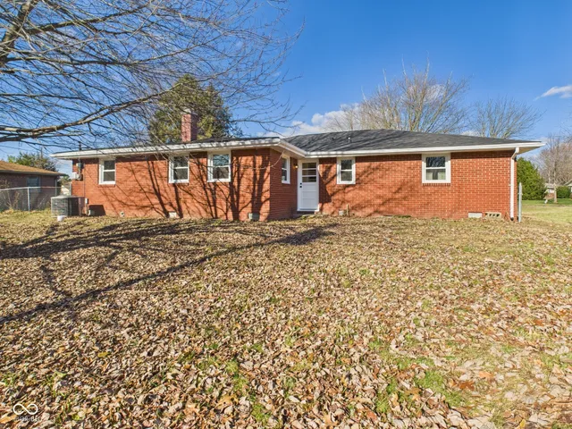 $260,000 | 5 Estate Street, Anderson, IN 46013