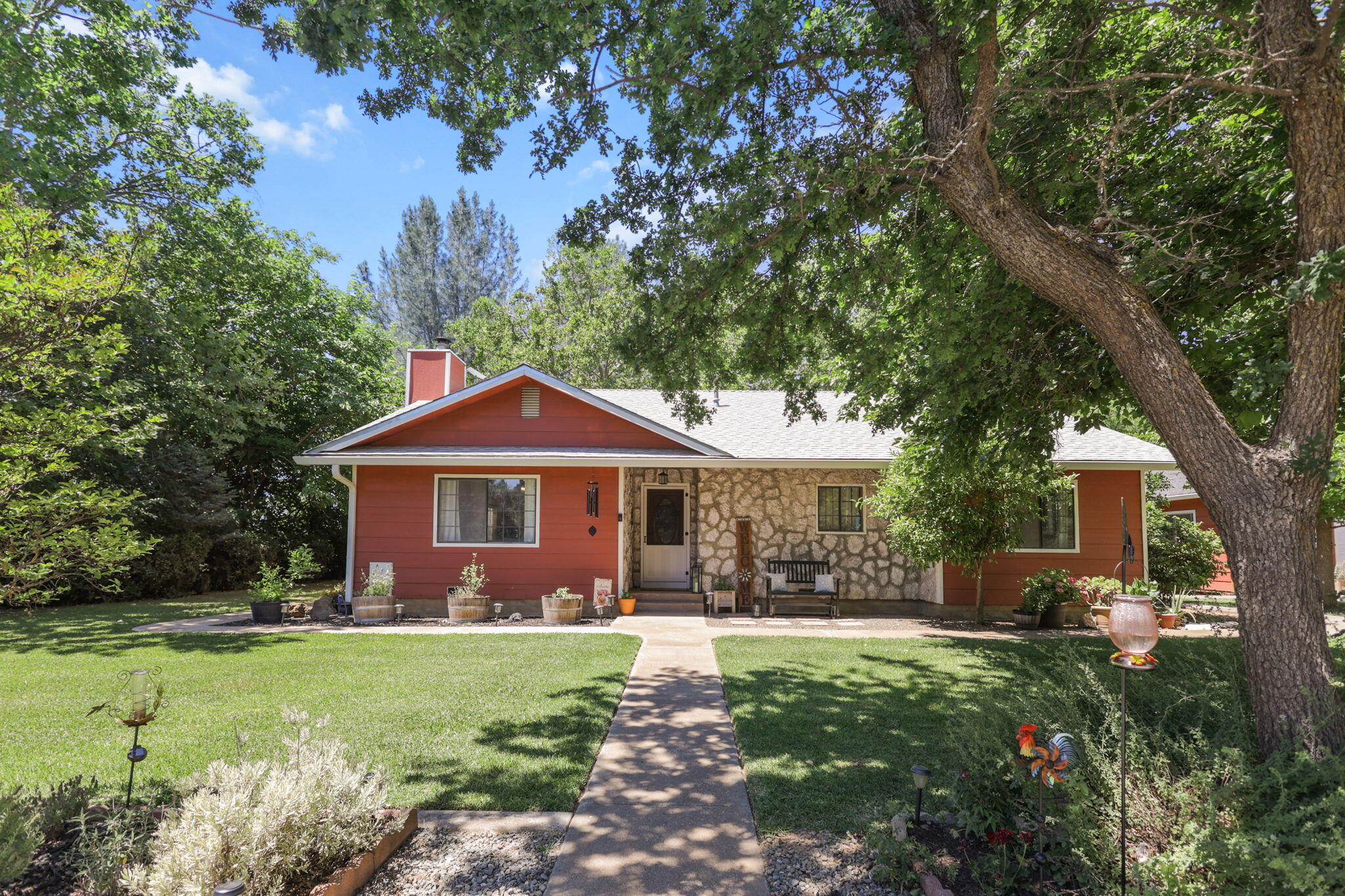 12481 Paskenta Road Red Bluff, CA 96080 - Photo 3 of 82 1-web-or-mls-8Q0A0211