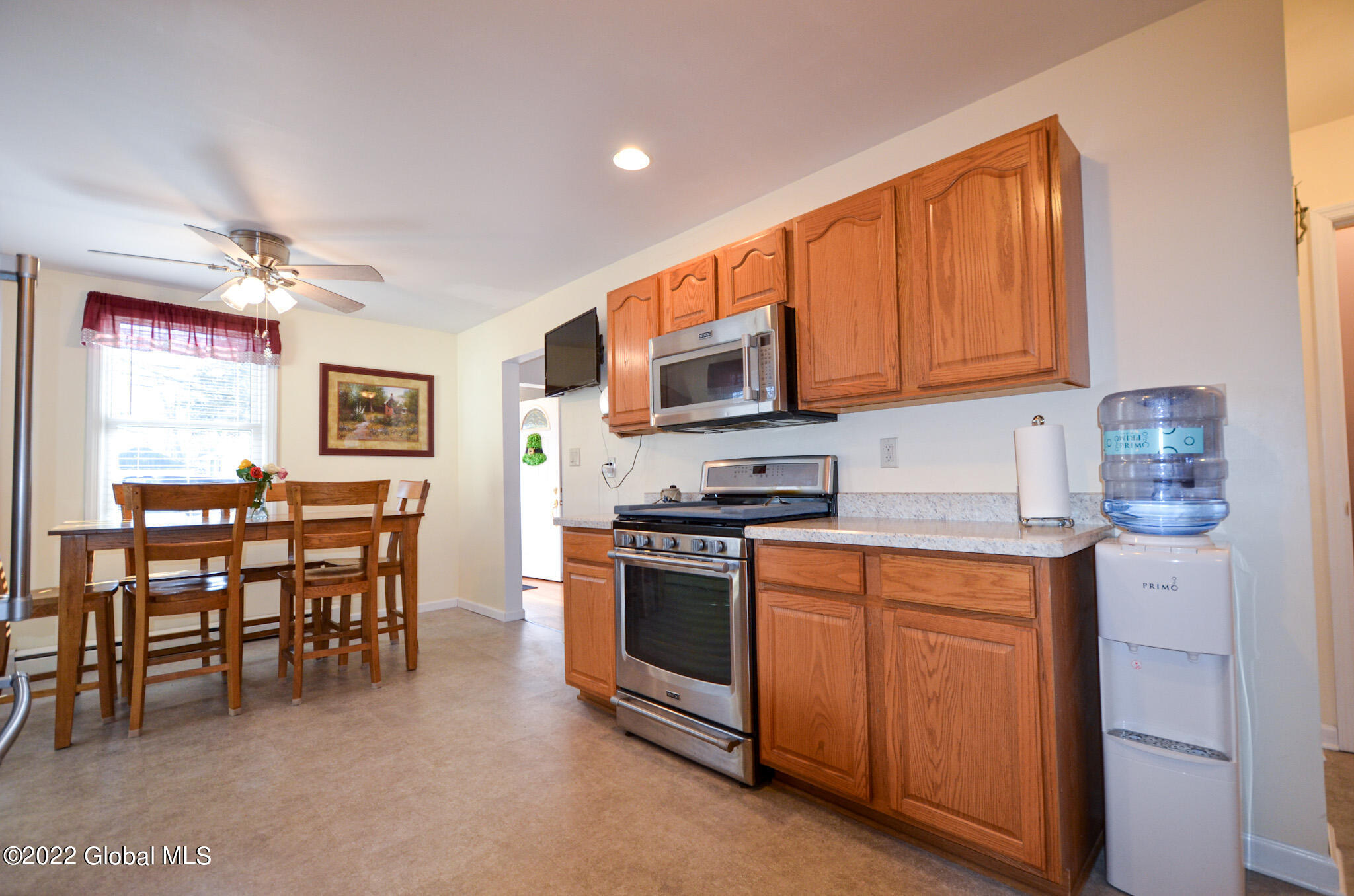 239 Whiteview Road Wynantskill, NY 12198 - Photo 13 of 63 DSC_0287