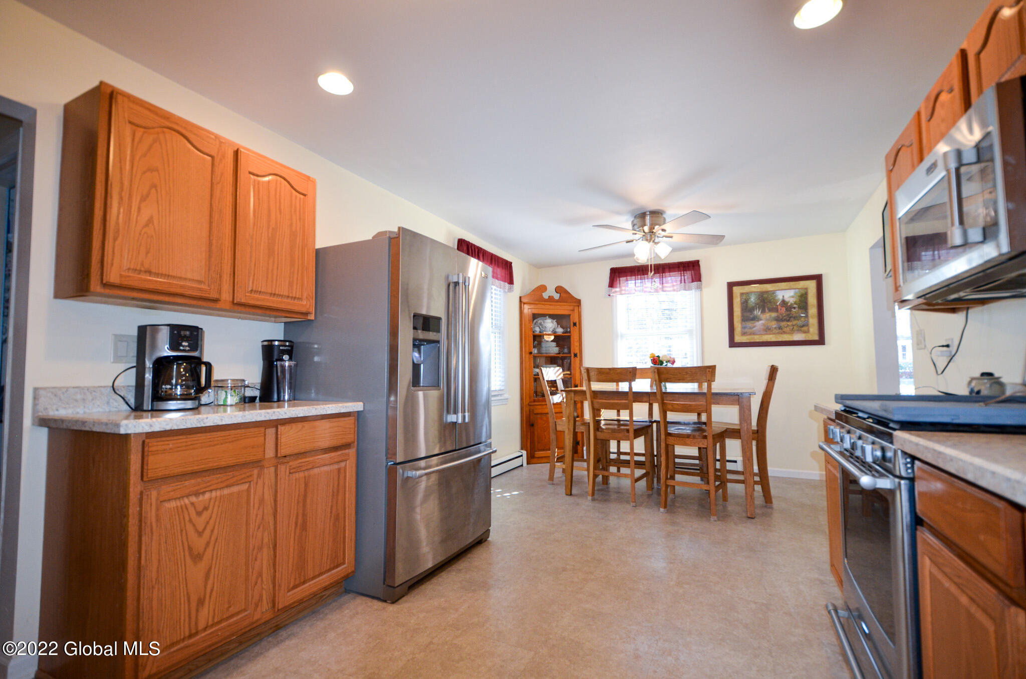 239 Whiteview Road Wynantskill, NY 12198 - Photo 14 of 63 DSC_0288