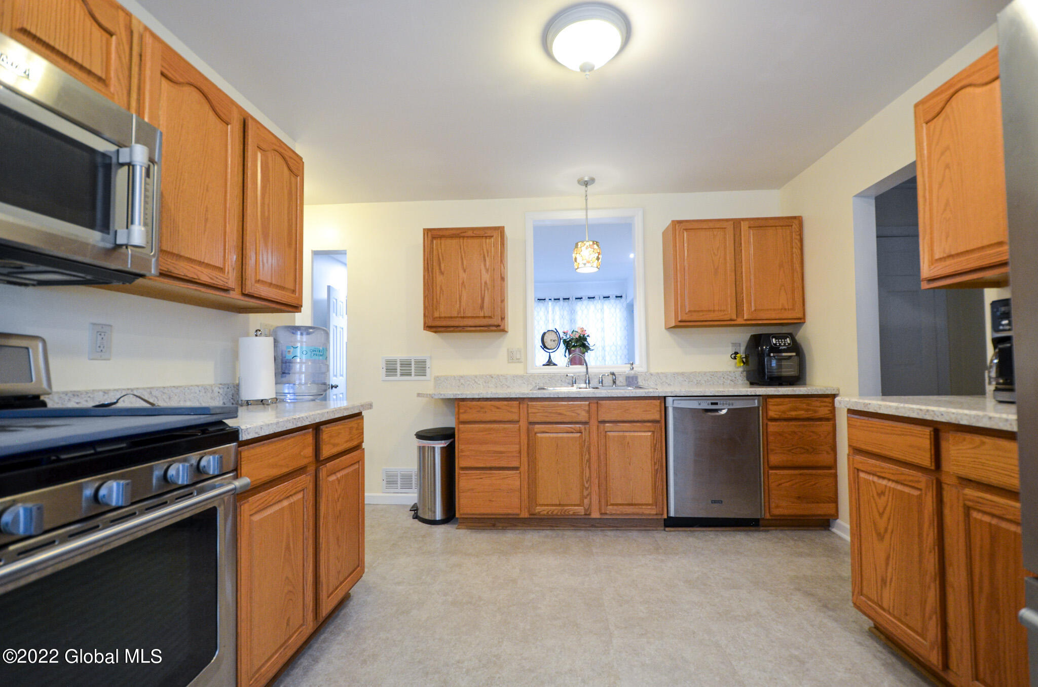 239 Whiteview Road Wynantskill, NY 12198 - Photo 15 of 63 DSC_0289
