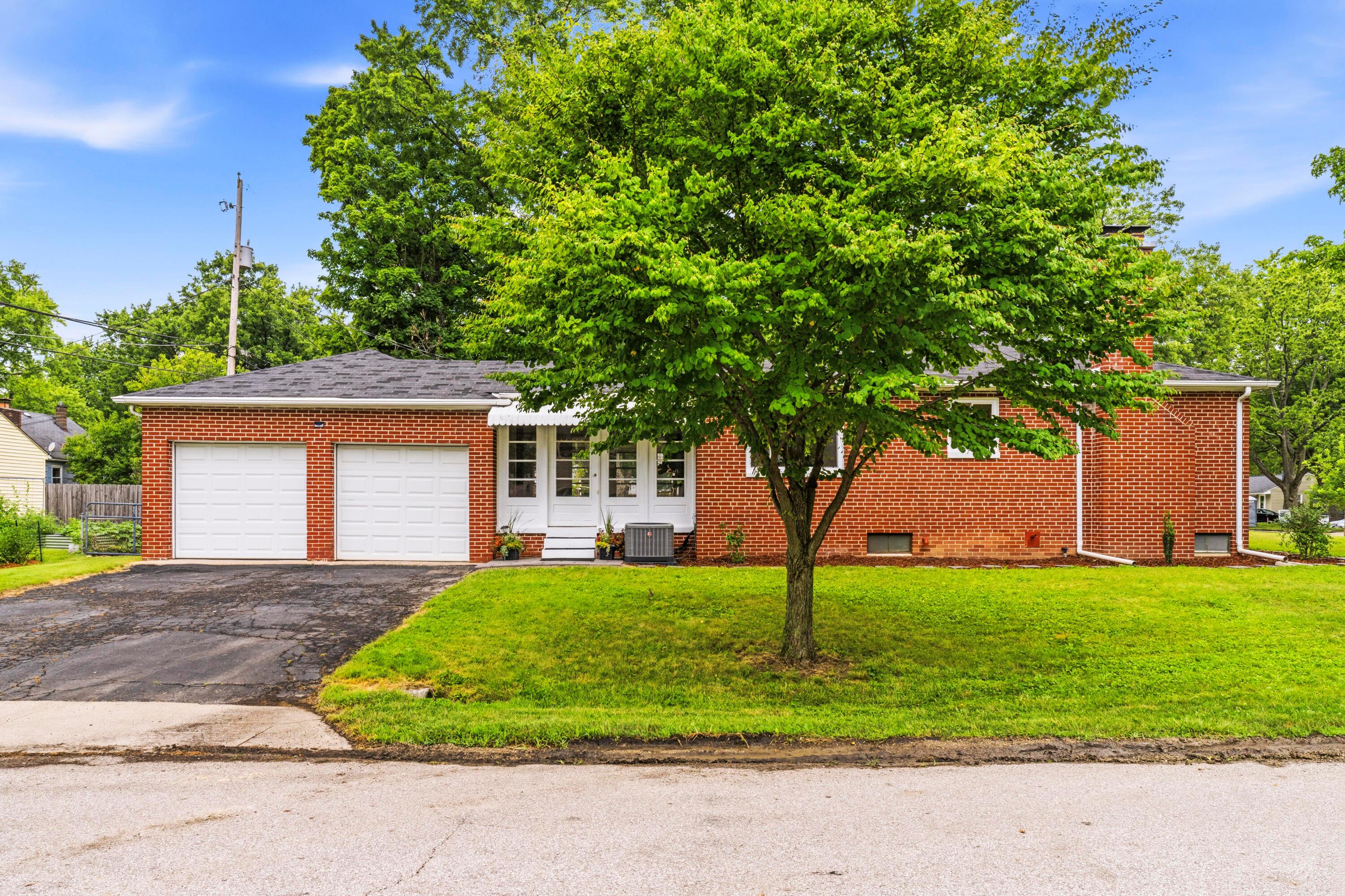 3213 Mountview Road Upper Arlington, OH 43221 - Photo 50 of 61 Side of Home