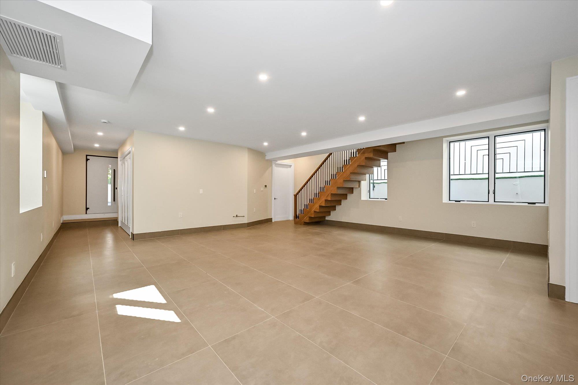 176-12 Kildare Road Queens, NY 11432 - Photo 33 of 36