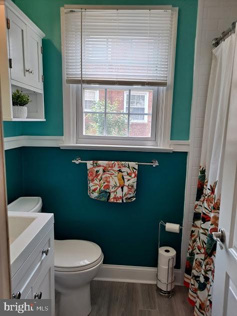 151 Schuyler Road Springfield, PA 19064 - Photo 16 of 33 1st floor bath with tub