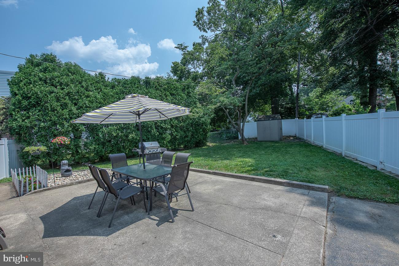151 Schuyler Road Springfield, PA 19064 - Photo 32 of 33 Rear Patio and Private Yard