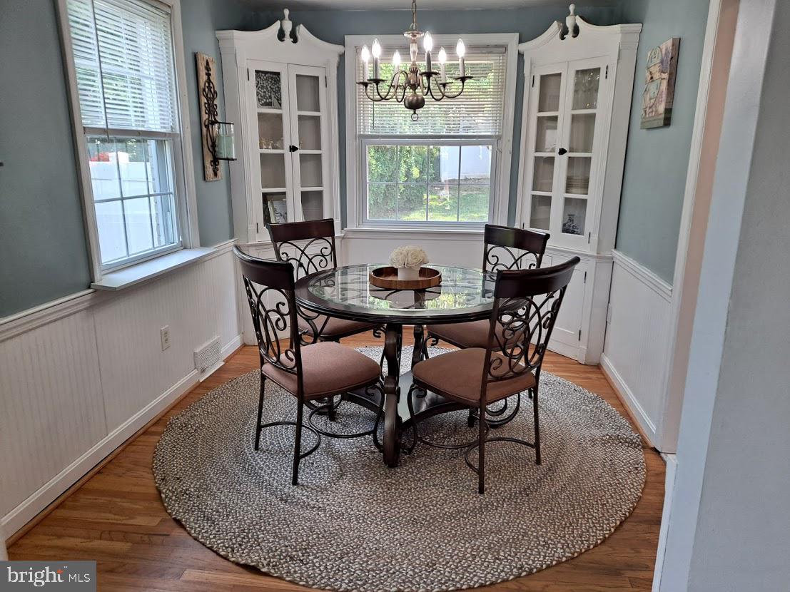 151 Schuyler Road Springfield, PA 19064 - Photo 9 of 33 Dining Room