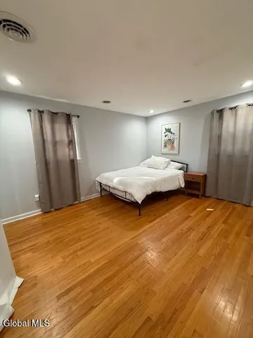 $3,200 | 21 Patricia Lane, Saratoga Springs, NY 12866