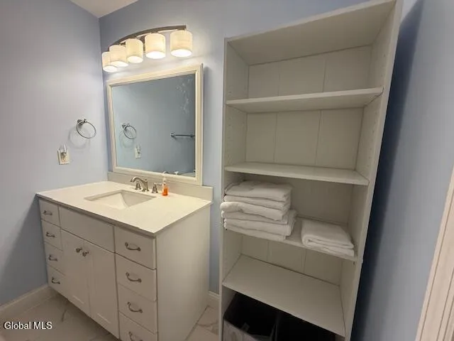 $3,200 | 21 Patricia Lane, Saratoga Springs, NY 12866