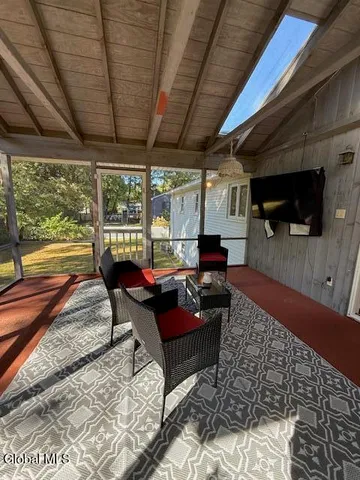 $3,200 | 21 Patricia Lane, Saratoga Springs, NY 12866