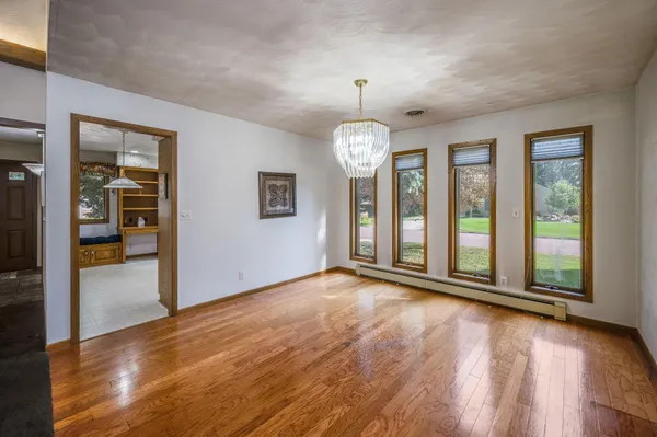 $389,000 | 1910 Knollwood Drive, Fairmont, MN 56031