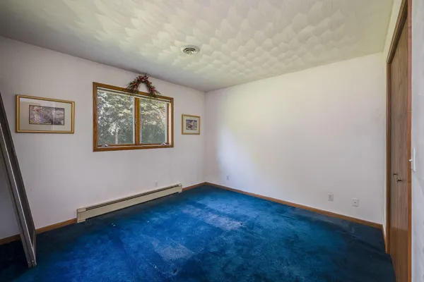 $389,000 | 1910 Knollwood Drive, Fairmont, MN 56031