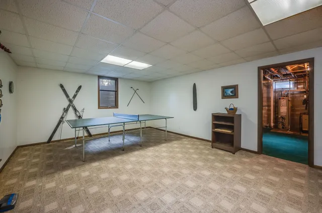 $389,000 | 1910 Knollwood Drive, Fairmont, MN 56031