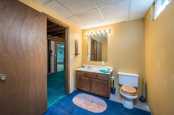 $389,000 | 1910 Knollwood Drive, Fairmont, MN 56031