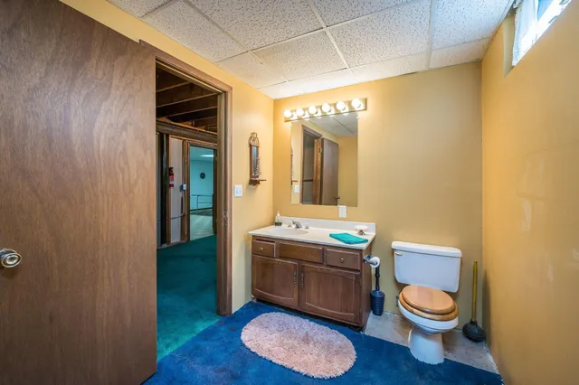 $389,000 | 1910 Knollwood Drive, Fairmont, MN 56031