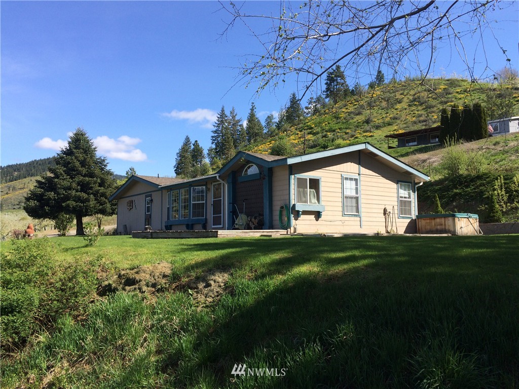 8721 North Road Peshastin, WA 98847 - Photo 1 of 23 Gallery Image 1