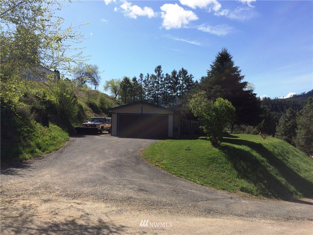 8721 North Road Peshastin, WA 98847 - Photo 2 of 23 Gallery Image 2