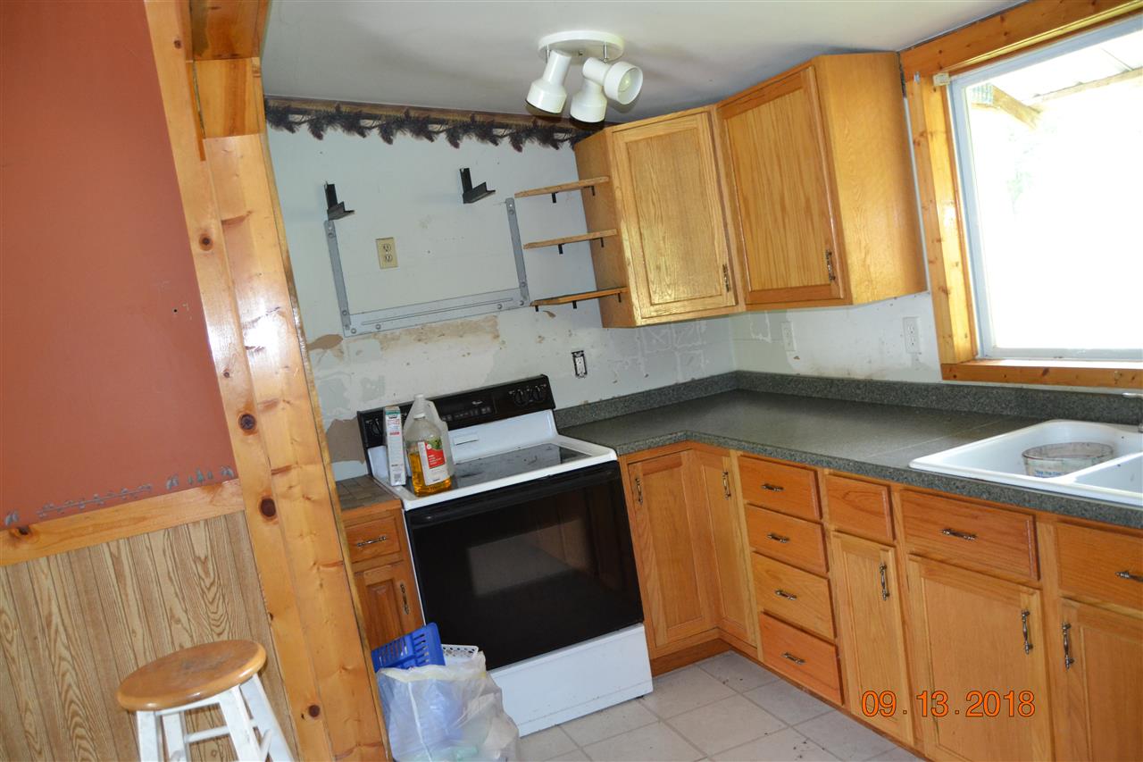 15082 Brewer Road Brethren, MI 49619 - Photo 8 of 17 1853889-7.JPG