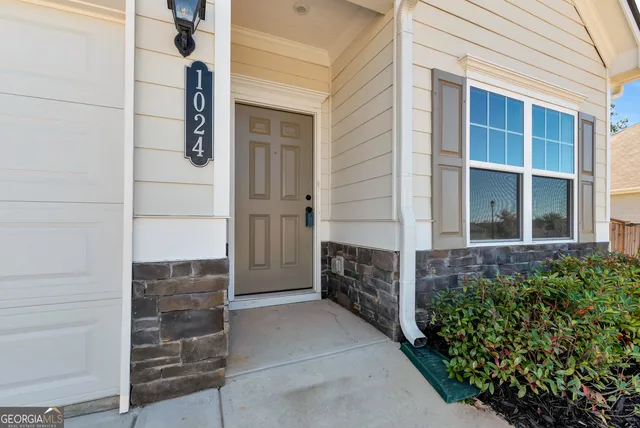 a view of front door of house