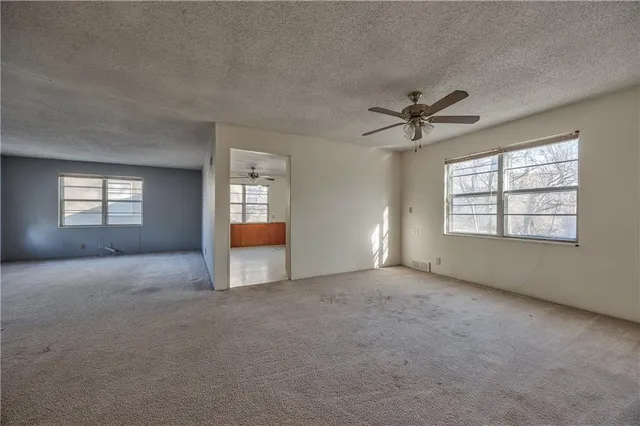 $325,000 | 7625 Baltimore Avenue, Kansas City, MO 64114