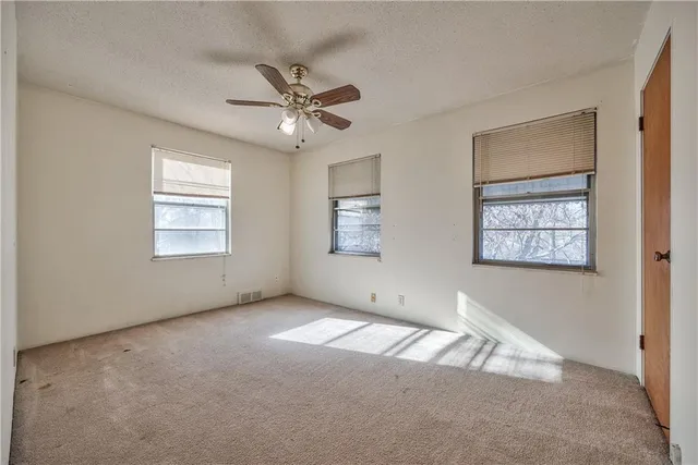 $325,000 | 7625 Baltimore Avenue, Kansas City, MO 64114