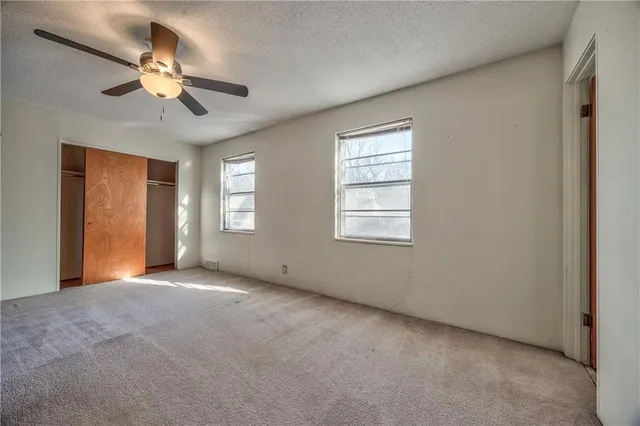 $325,000 | 7625 Baltimore Avenue, Kansas City, MO 64114