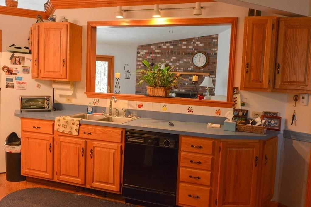 79 Bullard Road Oakham, MA 01068 - Photo 11 of 35