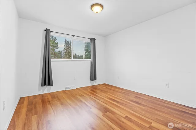 $595,000 | 616 117th Street South, Tacoma, WA 98444